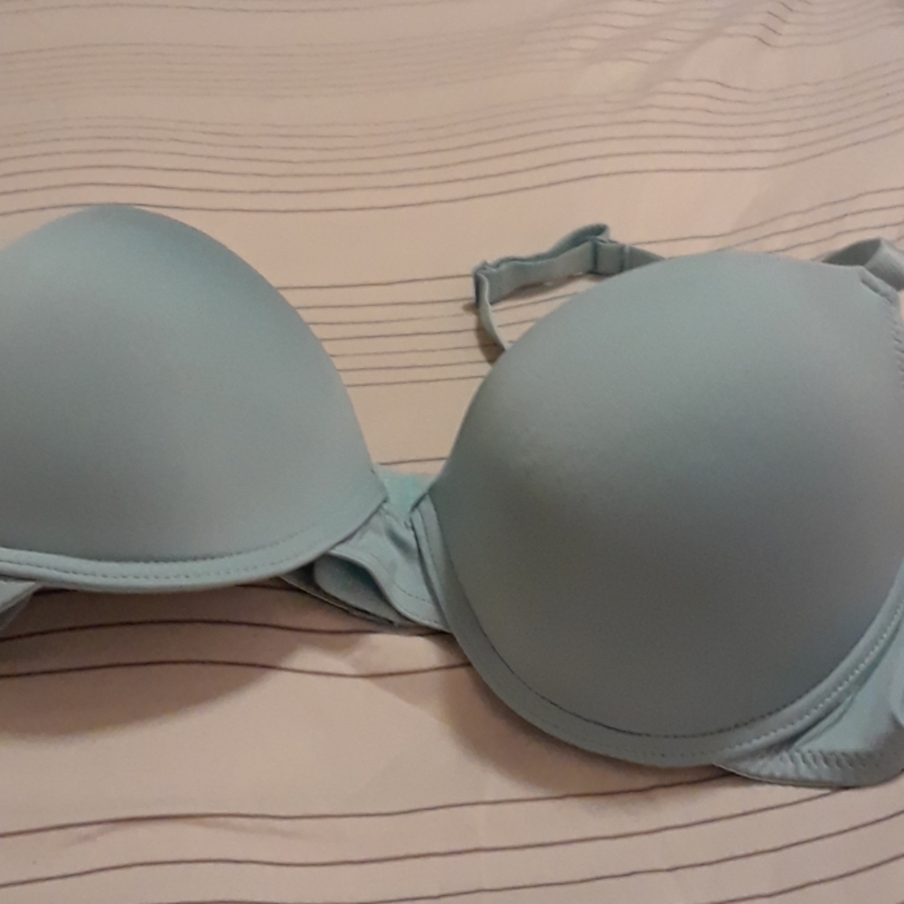 Bra - Picture 2 of 3